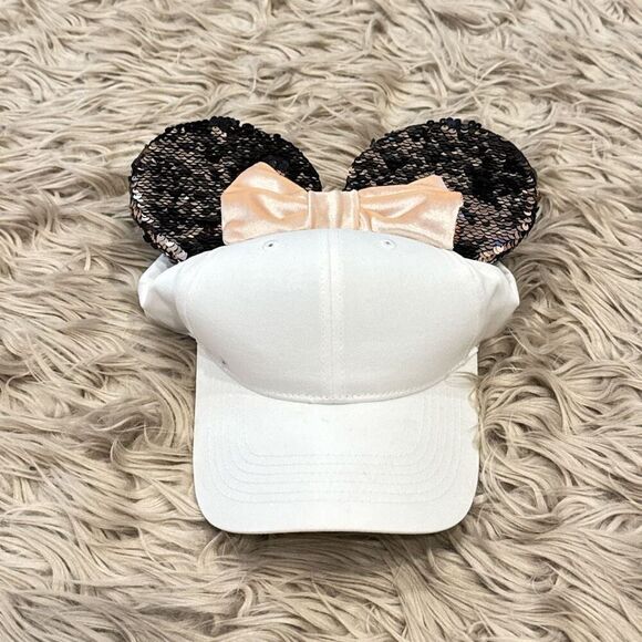 Disney sequined Minnie ears hat - Picture 2 of 3